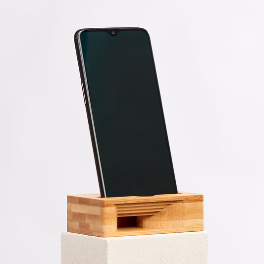 Woodland Mouse – Wooden Phone Stand and Amplifier (FA)